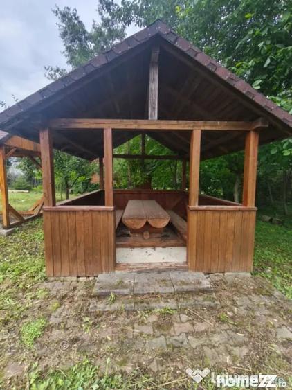 Casă cu 5 camere cu Teren 1250 Mp în Marginea