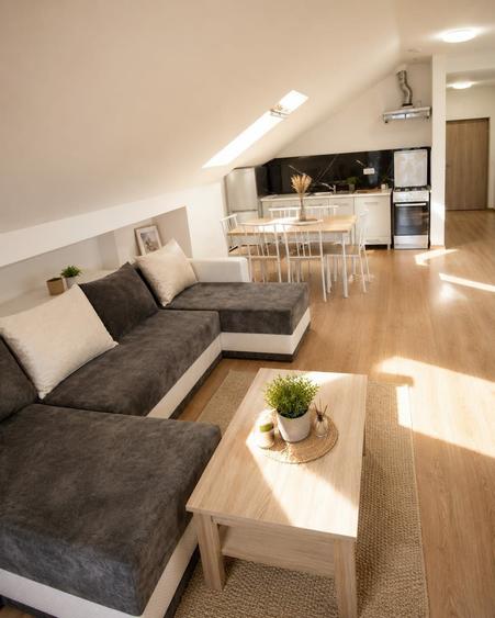 Apartament Bloc Nou 3camere zona Cetate - 1