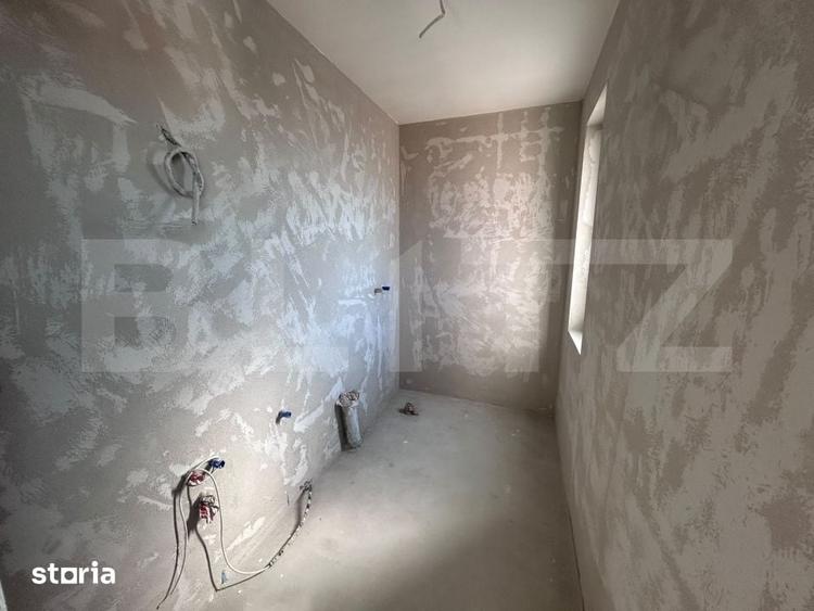 Casă cu 5 camere cu Teren 458 Mp în Apahida