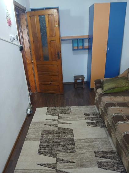 Garsonieră decomandată în Terezian