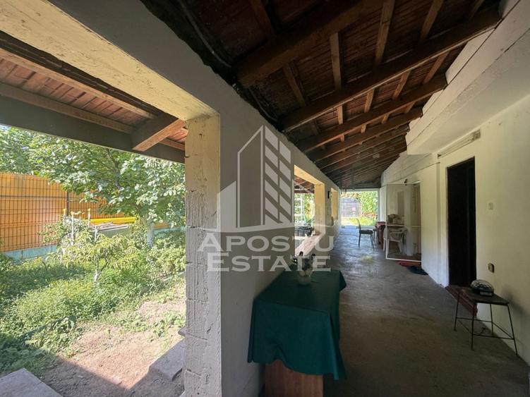 Casă individuală cu 3 camere cu Canalizare în Plopi