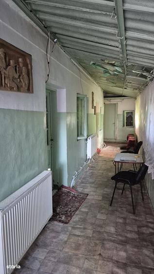 Casă cu 4 camere în Nord