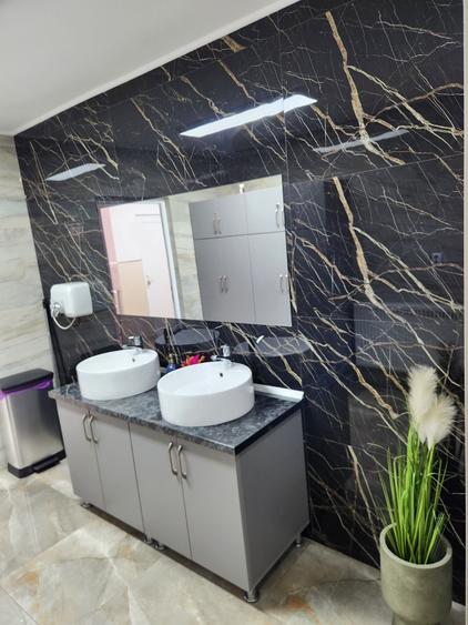 Spațiu comercial, de 20 mp, în Ultracentral