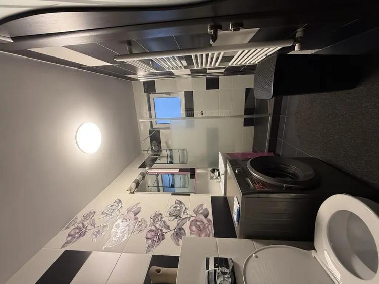 Apartament cu 2 camere nedecomandat în Florești