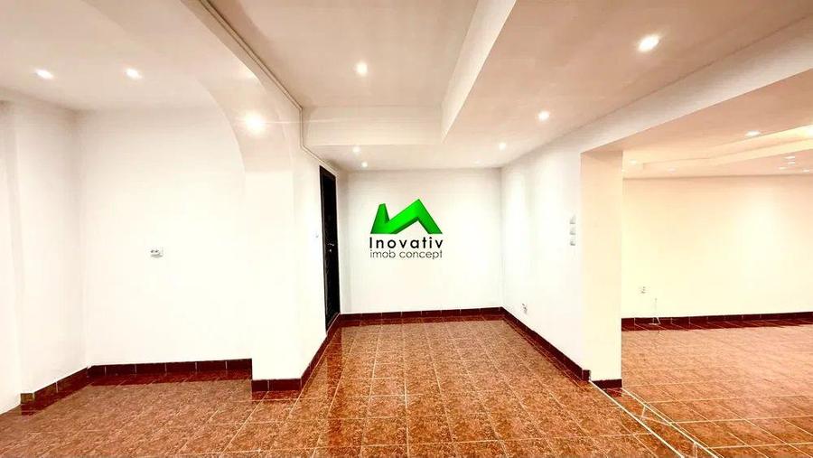 Spațiu comercial, de 80 mp, în Ștrand