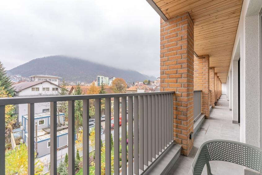 Apartament cu 2 camere decomandat, mobilat în Central