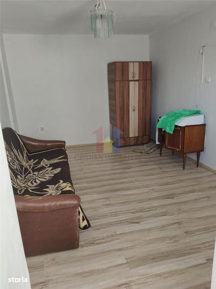 Garsonieră decomandată, mobilată în Radu Negru