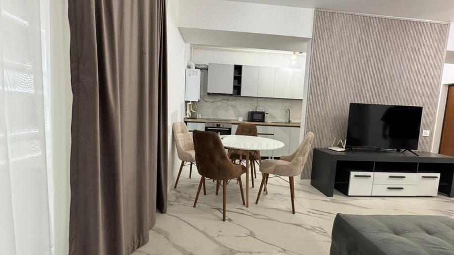 Apartament cu 2 camere semidecomandat, mobilat în Pipera