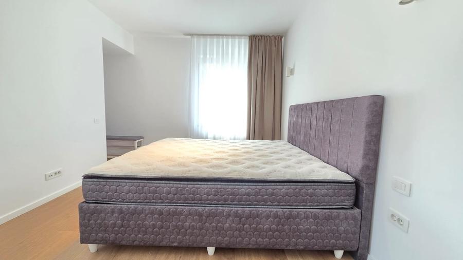 Apartament cu 3 camere în Iancu Nicolae