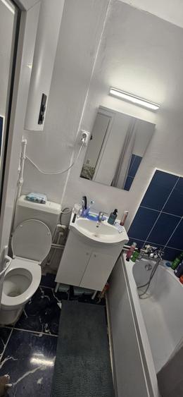 Abator - Garsoniera , et 3/4, suprafata 34 mp - 7