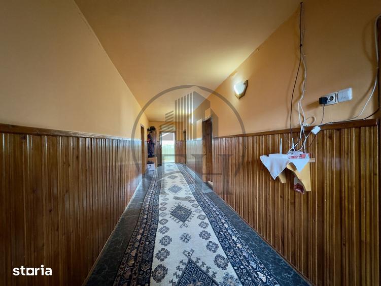 Casă cu 4 camere cu Teren 1054 Mp în Corbu