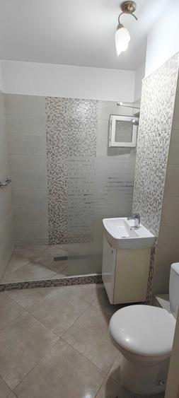 Apartament cu 3 camere decomandat în Tineretului