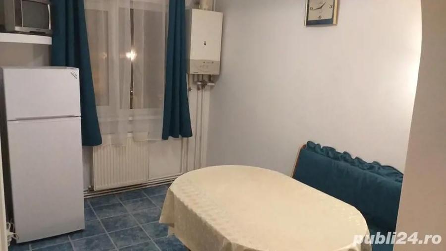 Apartament cu 2 camere semidecomandat în Vasile Aaron
