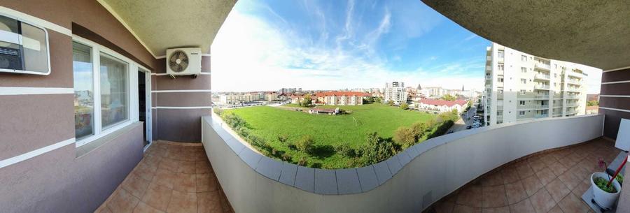 Apartament cu 3 camere decomandat în Nufărul