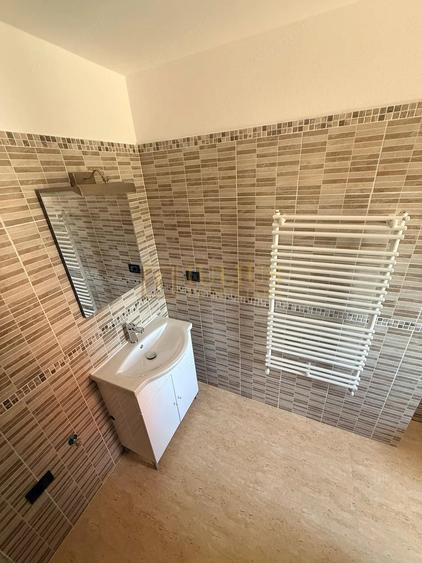 Apartament cu 2 camere decomandat în Moșnița Nouă