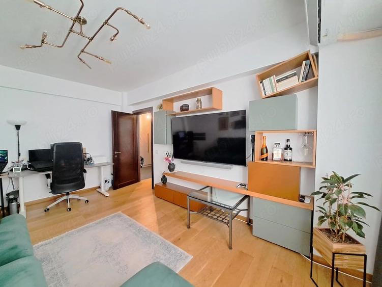 Apartament cu 3 camere decomandat în Galata