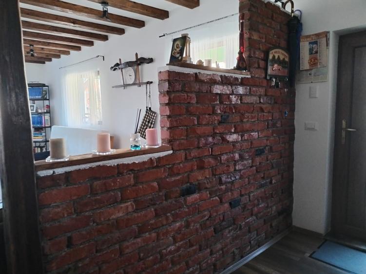 Duplex cu 5 camere cu Teren 1000 Mp în Nord-Est