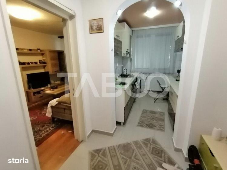Apartament cu 2 camere semidecomandat, mobilat în Mihai Viteazul