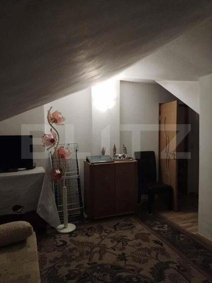 Apartament cu 3 camere decomandat, mobilat în Central