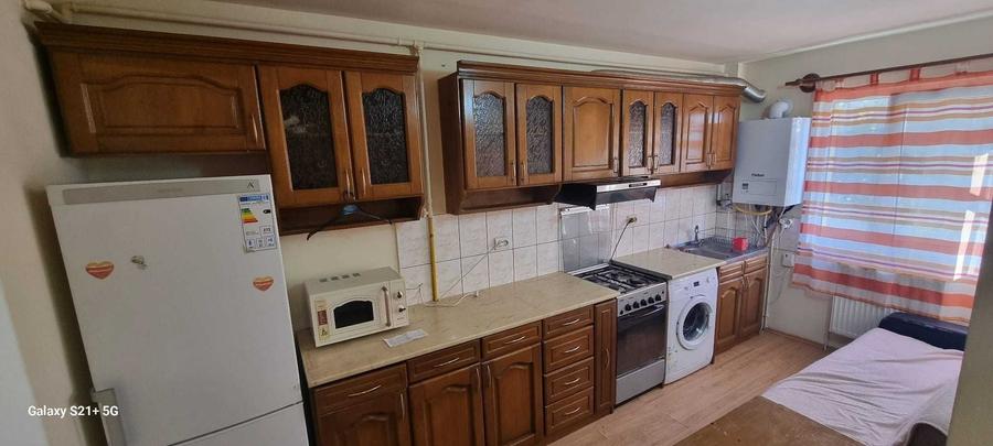 Garsonieră decomandată în Exterior Vest