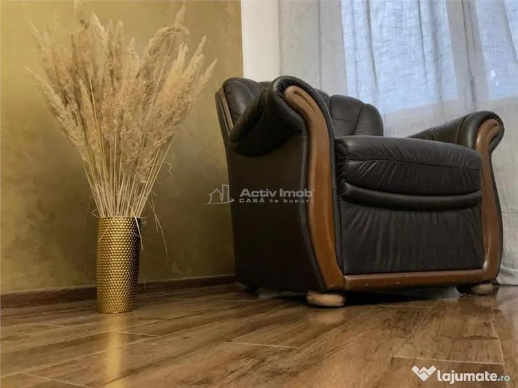 Apartament cu 3 camere decomandat în Micro II