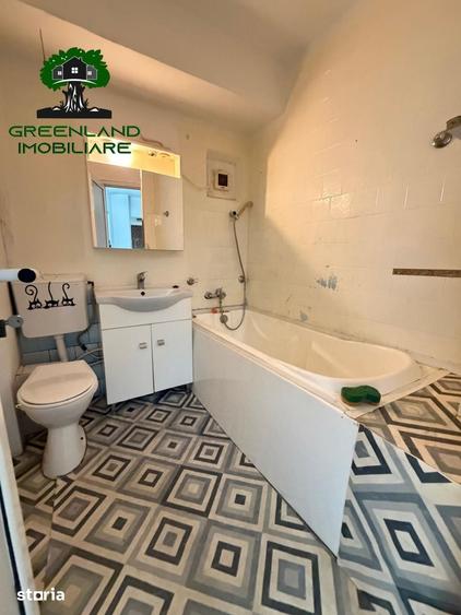 Apartament cu 2 camere decomandat în Nicolina