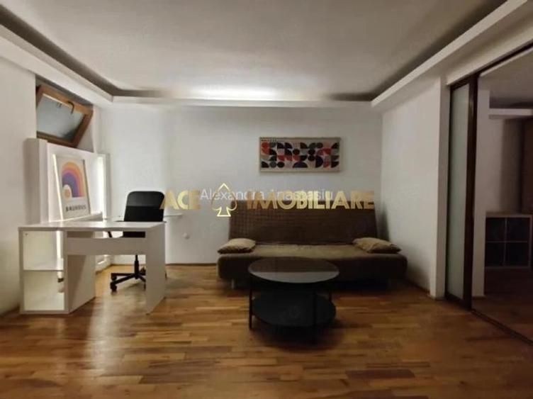 Apartament cu 3 camere semidecomandat în Grădina Icoanei