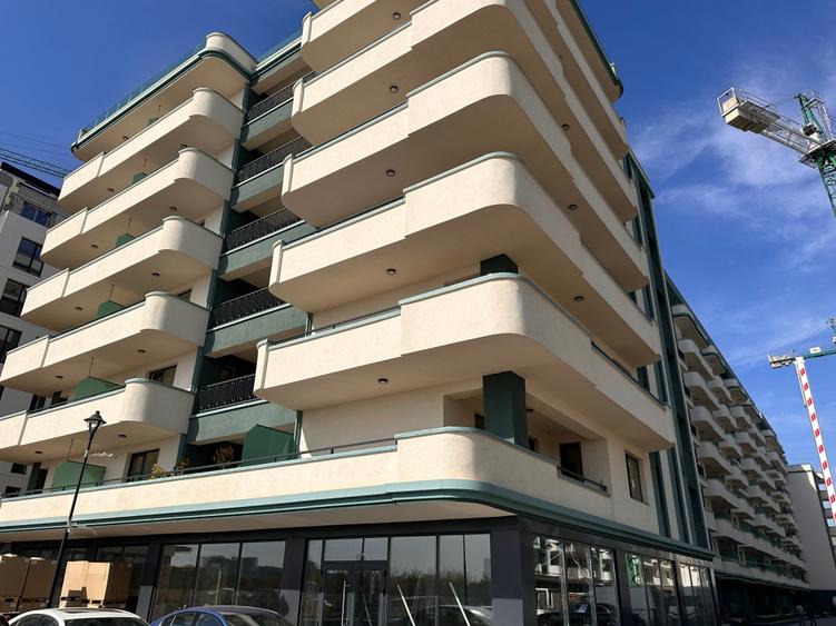 Apartament cu 3 camere decomandat în Nord