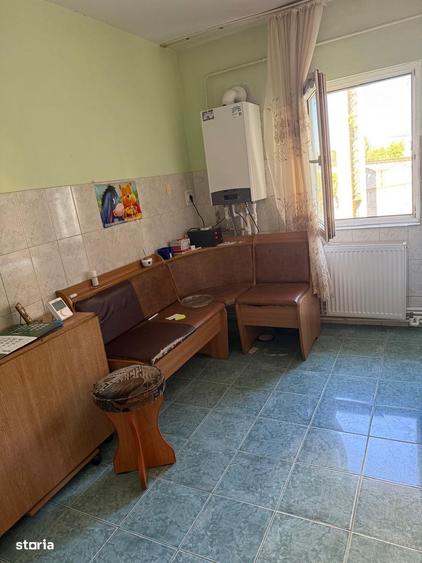 Apartament cu 3 camere decomandat în Traian