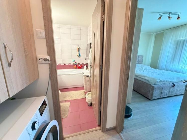 Apartament cu 3 camere decomandat în Nord