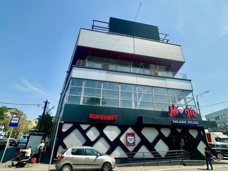 Birou, de 221 mp, în Colentina