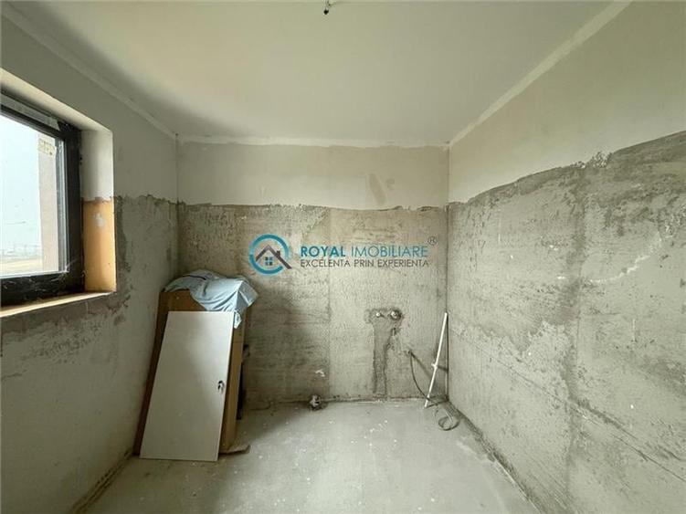 Casă individuală cu 5 camere cu Teren 704 Mp în Strejnicu