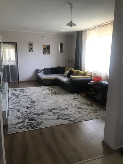 Casă cu 4 camere în Bâcu