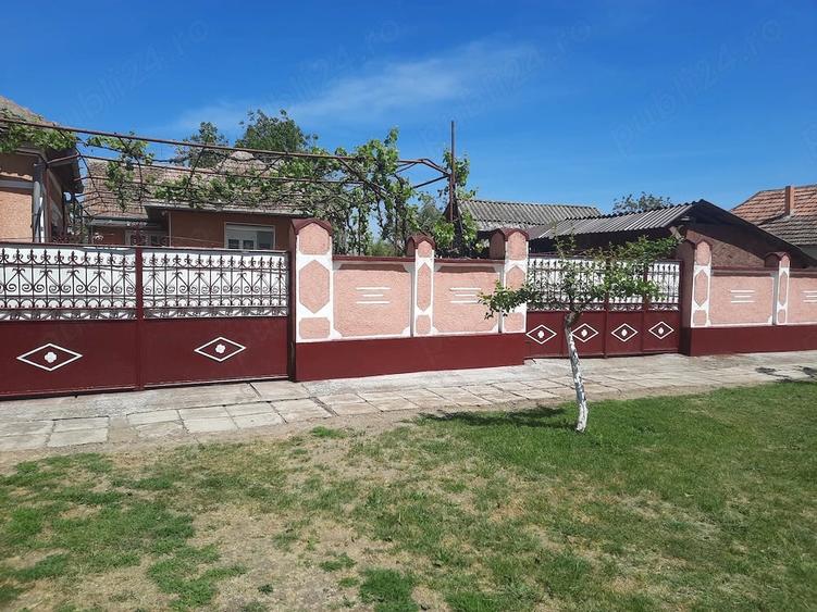 Casa solida in com. Sicula jud. Arad - 6