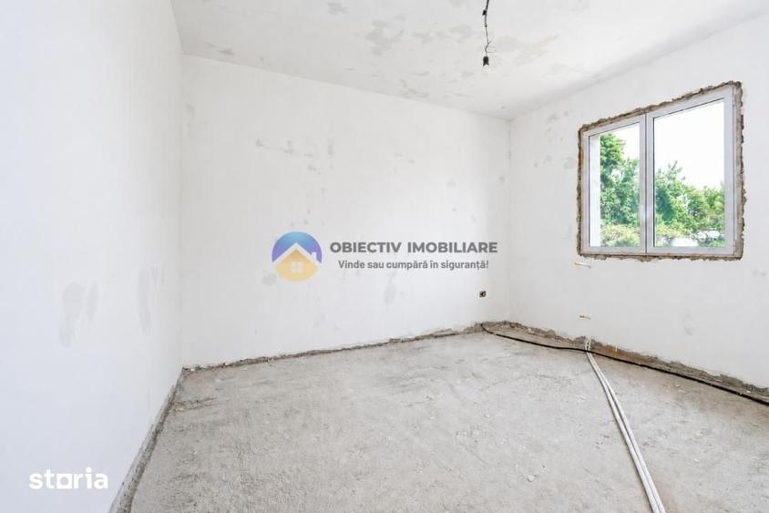Casă cu 3 camere cu Teren 1235 Mp în Borlești