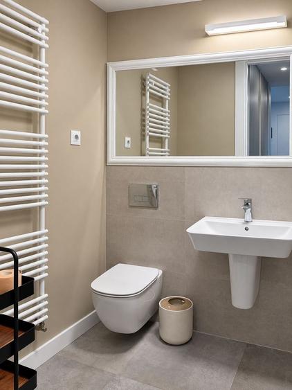 Apartament cu 2 camere decomandat, mobilat în Aviației