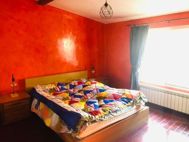 Casă individuală cu 2 camere cu Teren 15 Mp în Universitate