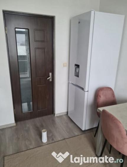 Apartament cu 2 camere decomandat în Cetate