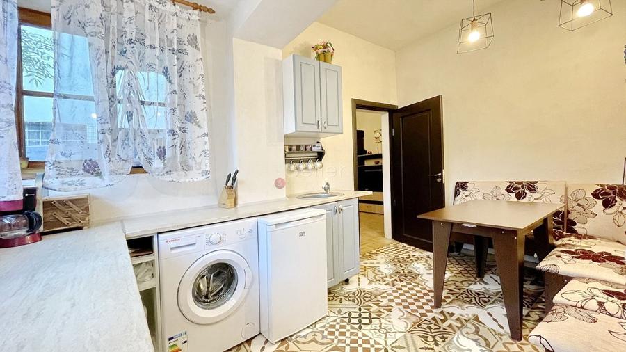 Apartament cu 2 camere decomandat, mobilat în Centrul Civic