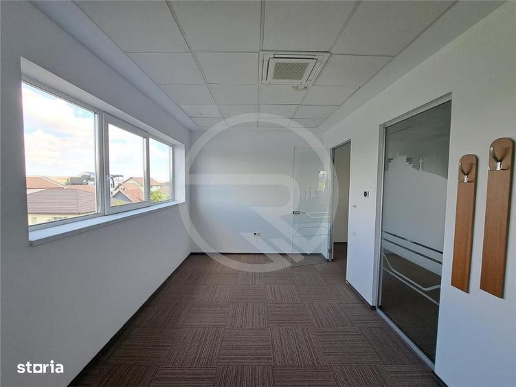 Spațiu comercial, de 275 mp, în Industrial