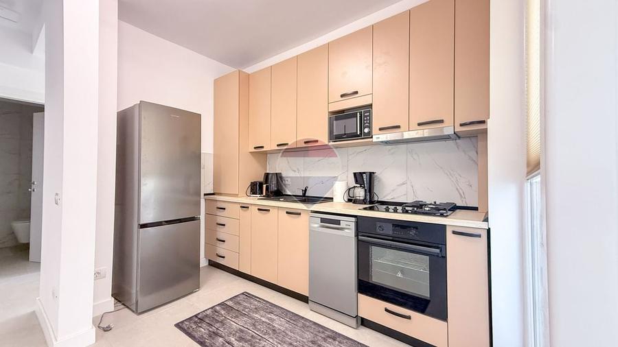 Apartament cu 2 camere decomandat, mobilat în Pipera