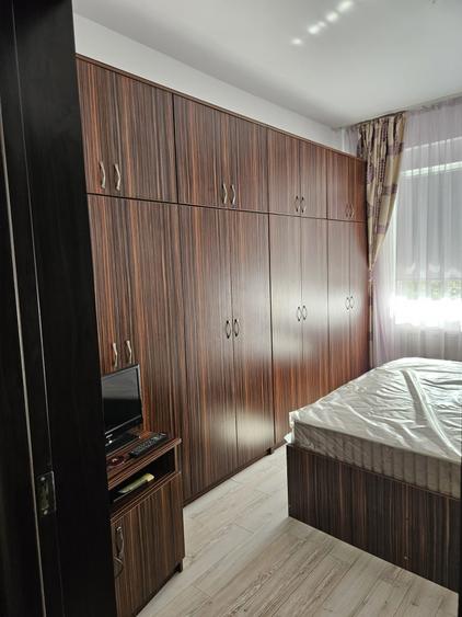Apartament cu 3 camere în Dobroești