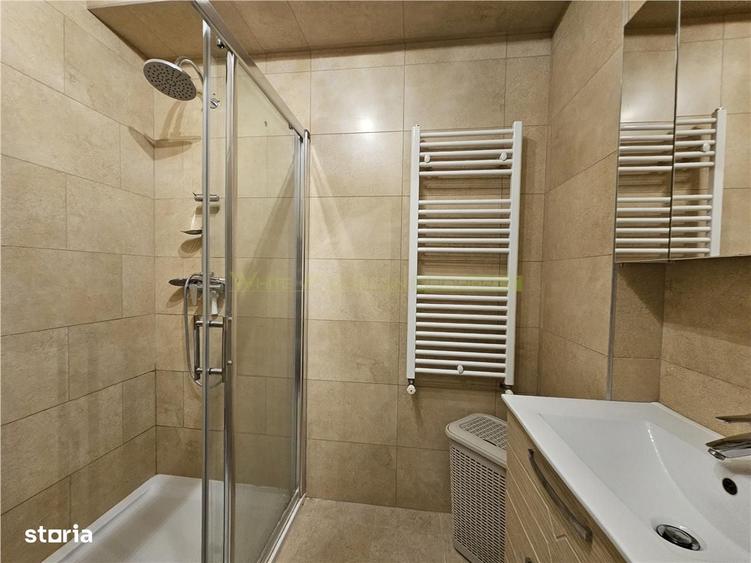 Apartament cu 2 camere semidecomandat în Centrul Istoric