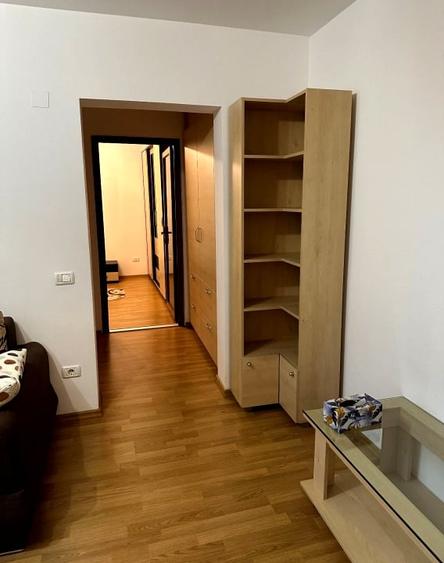 Apartament cu 2 camere semidecomandat, mobilat în Bucureștii Noi
