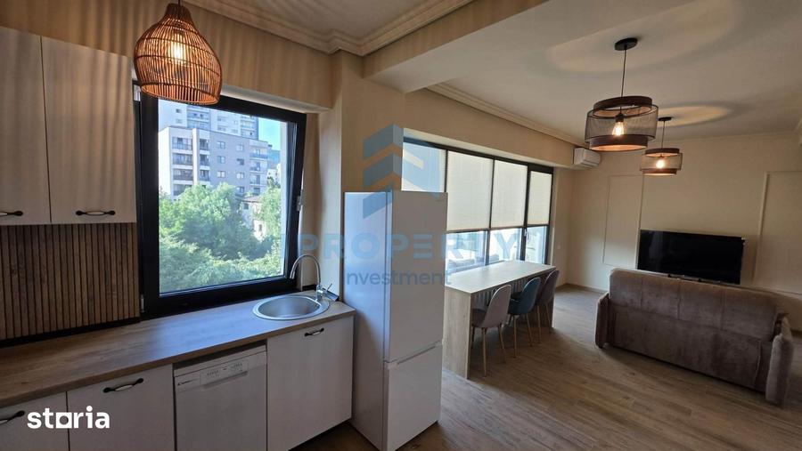 Apartament cu 2 camere decomandat în Centrul Civic