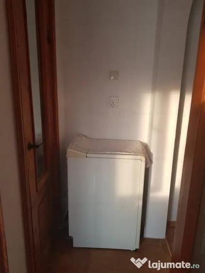 Apartament cu 2 camere semidecomandat în Apollo