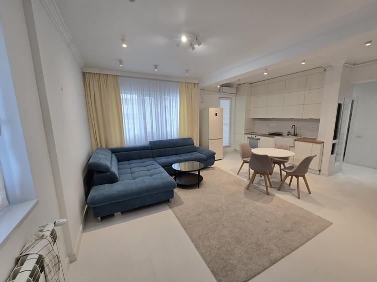 Apartament cu 2 camere decomandat în Grozăvești