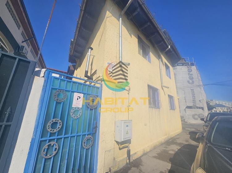 Casă individuală cu 3 camere cu Canalizare în Tineretului