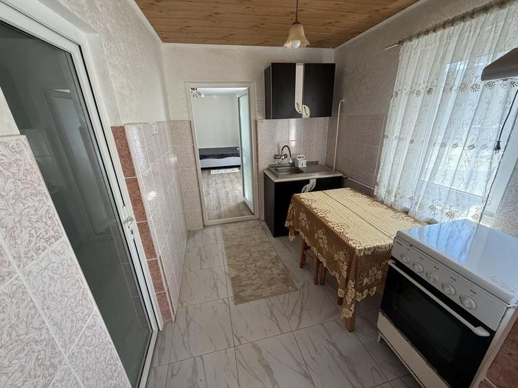 Casă cu 1 camere cu Teren 40 Mp în Valea Adâncă