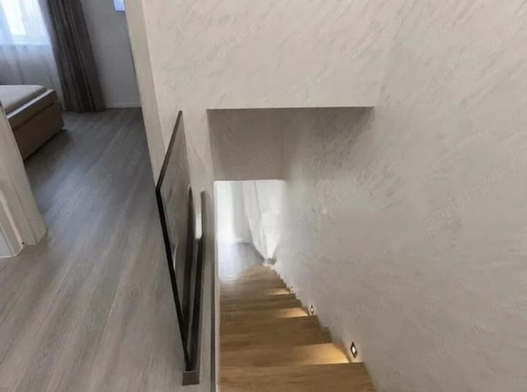 Casă cu Teren 230 Mp în Central
